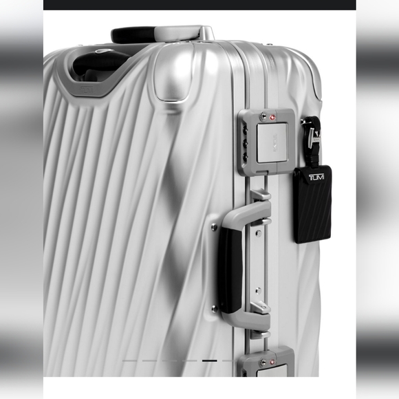 *NWT* TUMI 19 DEGREE ALUMINUM International Expandable Carry-On - Picture 5 of 7